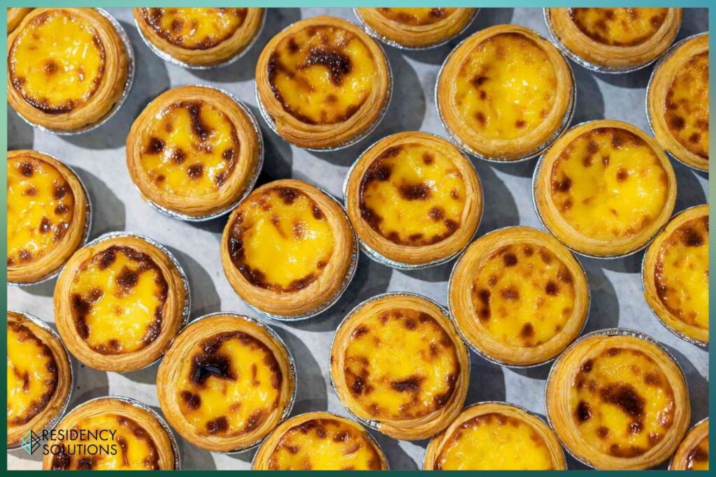 How is portuuese food culture - An image of traditional portuguese desert Pastel De Nata.